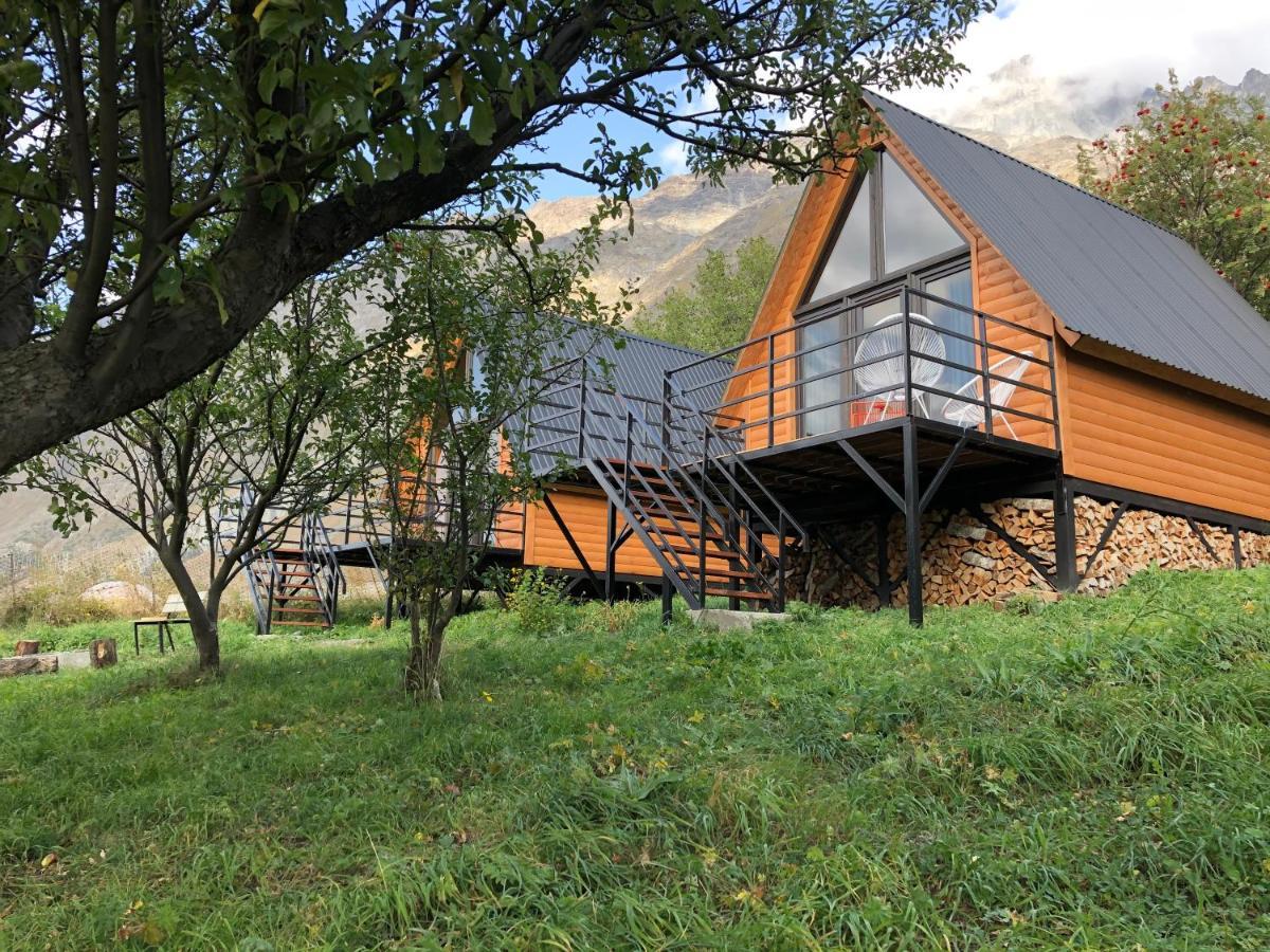 Kazbegi Kuro Cottages Exterior photo