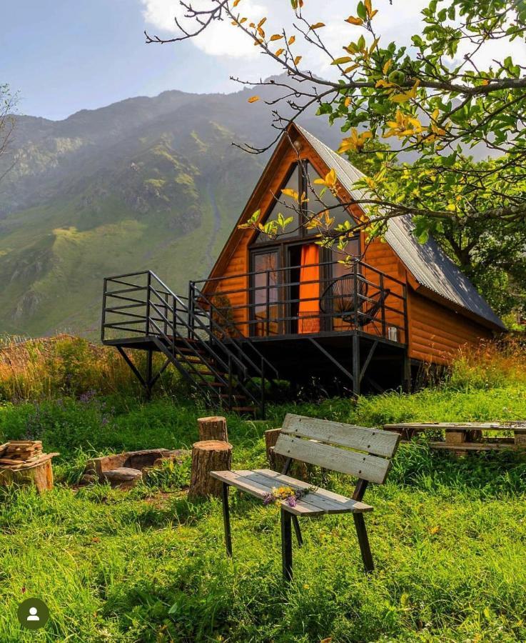 Kazbegi Kuro Cottages Exterior photo