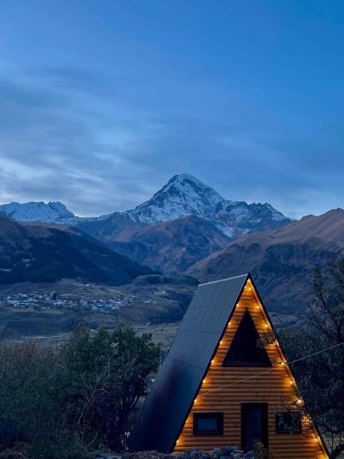 Kazbegi Kuro Cottages Exterior photo