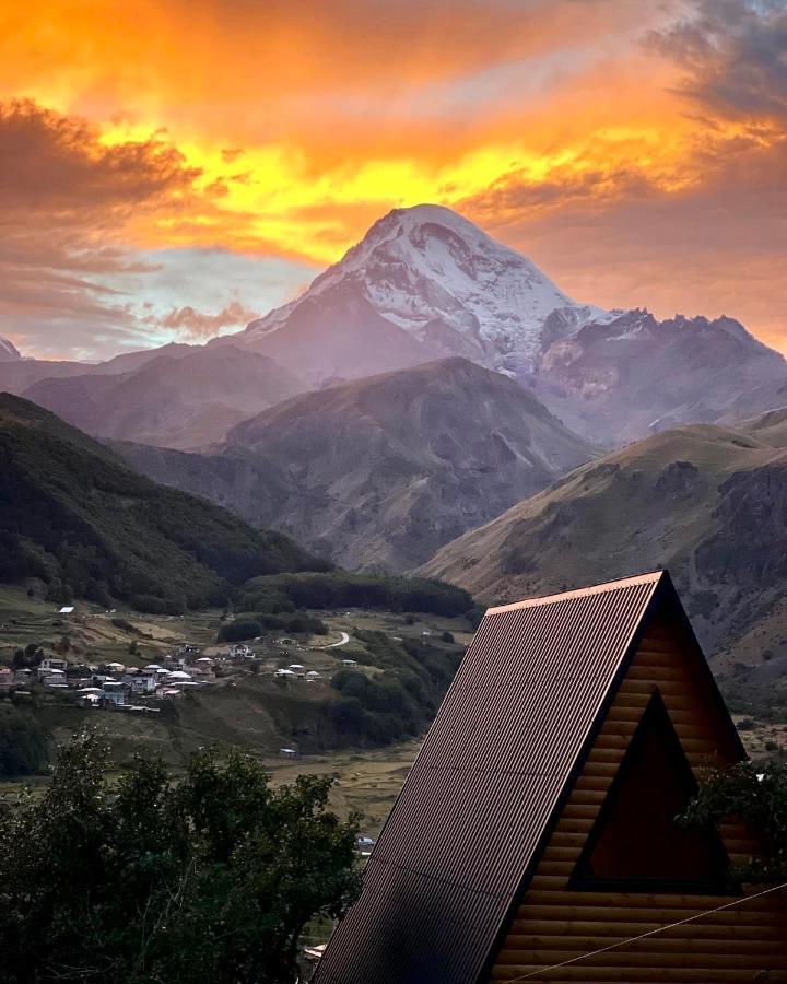 Kazbegi Kuro Cottages Exterior photo