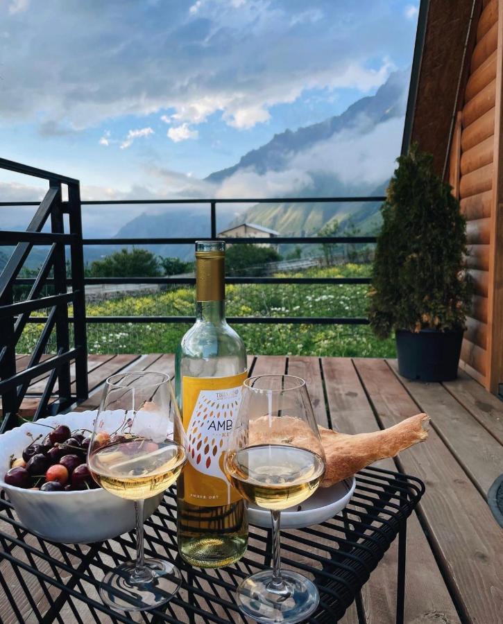 Kazbegi Kuro Cottages Exterior photo