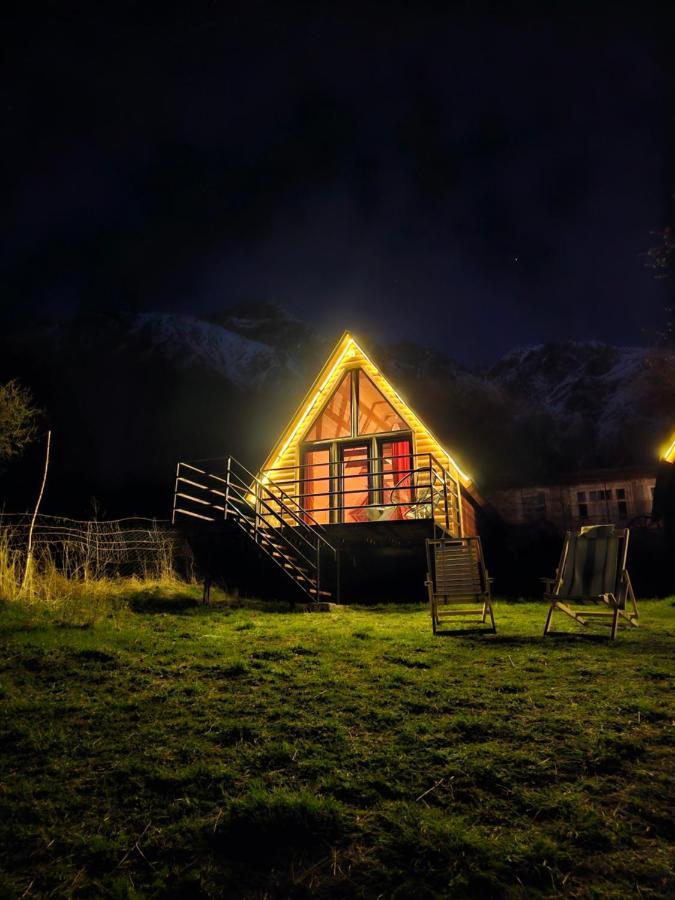 Kazbegi Kuro Cottages Exterior photo